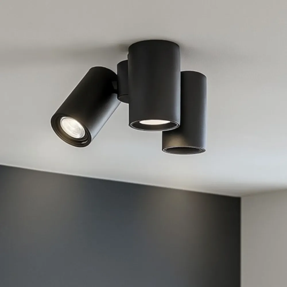 Plafoniere Moderne-Selezionato da Mazzolaluce Plafoniera da soffitto 3 faretti led nero orientabili