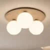 Plafoniere Moderne-Selezionato da Mazzolaluce Plafoniera da soffitto moderna in legno sfere di vetro bianco