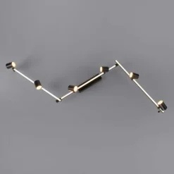 Plafoniere Moderne-Selezionato da Mazzolaluce Plafoniera da soffitto nera con faretti led 3000k orientabili doppia luce