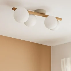 Plafoniere Moderne-Selezionato da Mazzolaluce Plafoniera di legno pino sfere vetro bianco per cucina