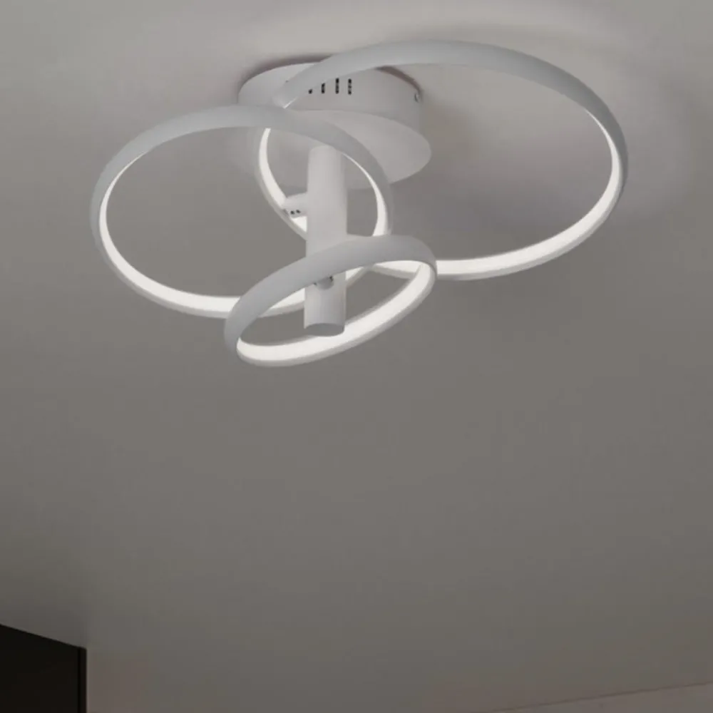 Plafoniere Moderne-Selezionato da Mazzolaluce Plafoniera moderna bianca orientabile led 3000k dimmerabile