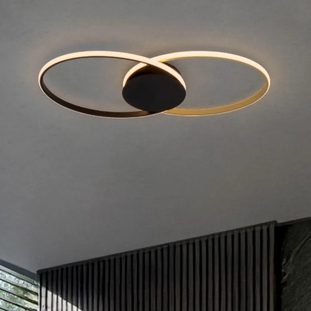 Plafoniere Moderne-Selezionato da Mazzolaluce Plafoniera moderna da salotto led 3200k colore nero e oro