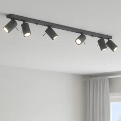 Plafoniere Moderne-Selezionato da Mazzolaluce Plafoniera moderna grigia con faretti orientabili
