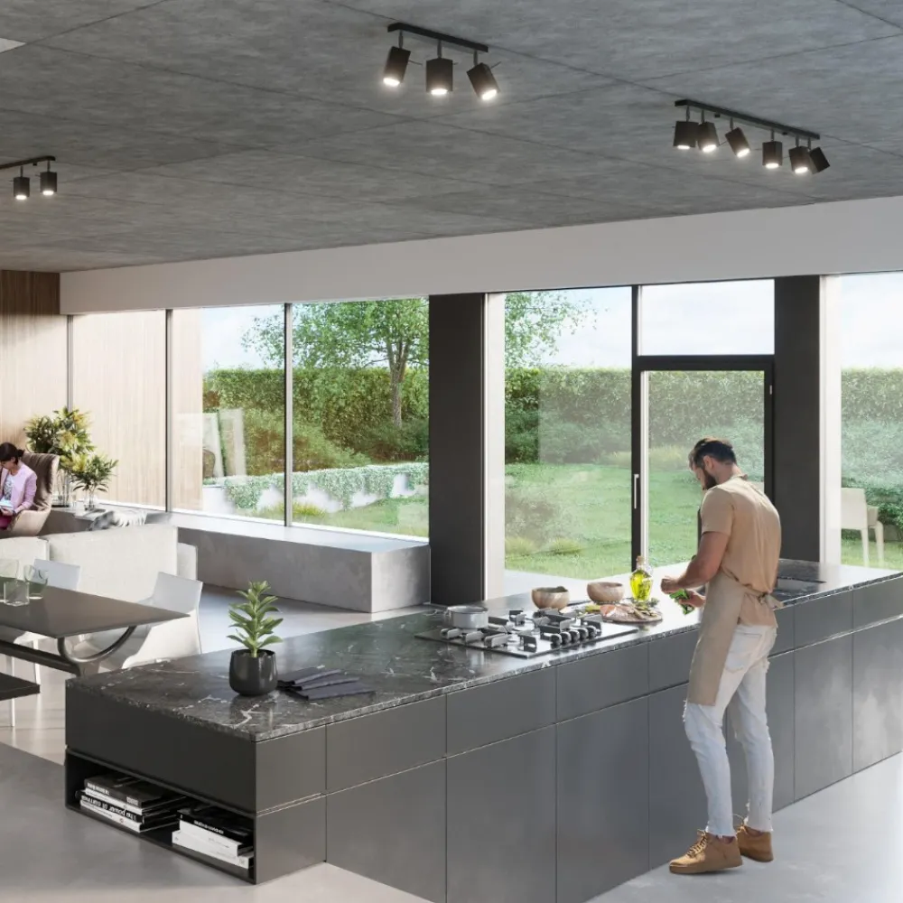 Plafoniere Moderne-Selezionato da Mazzolaluce Plafoniera nera con faretti orientabili