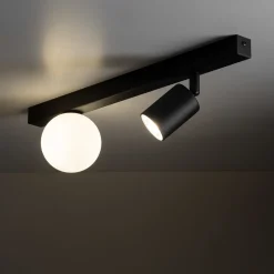 Plafoniere Moderne-Selezionato da Mazzolaluce Plafoniera nera con sfera vetro faretto orientabile moderna