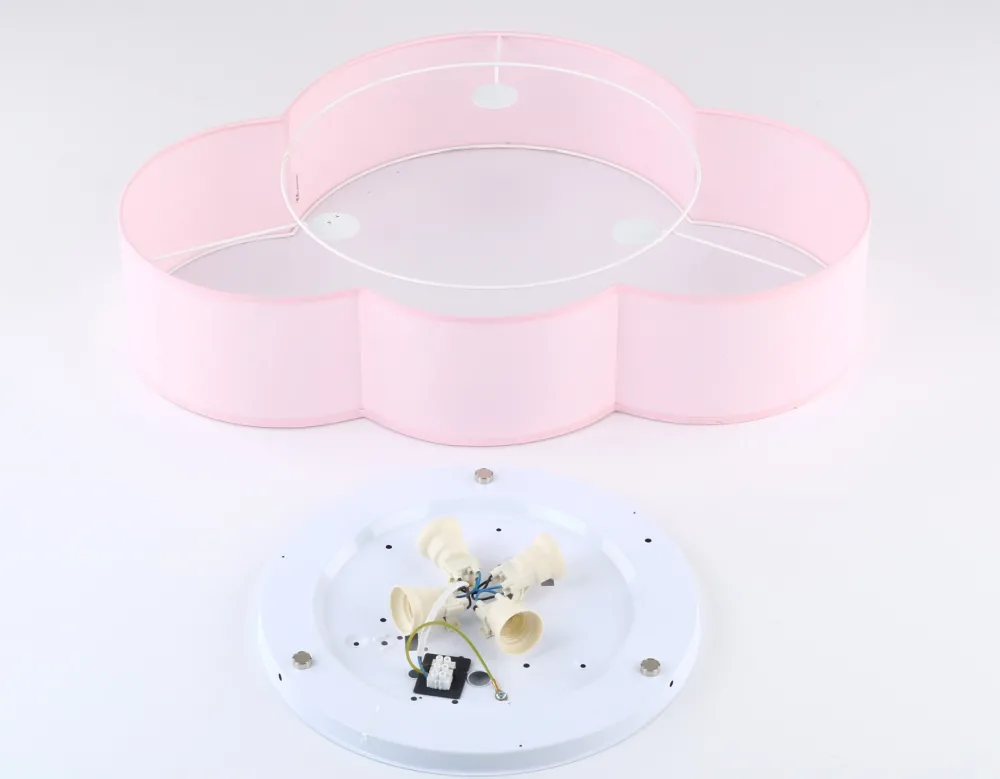 Plafoniere Moderne-Selezionato da Mazzolaluce Plafoniera per camerette bambina nuvola di tessuto rosa 63 cm