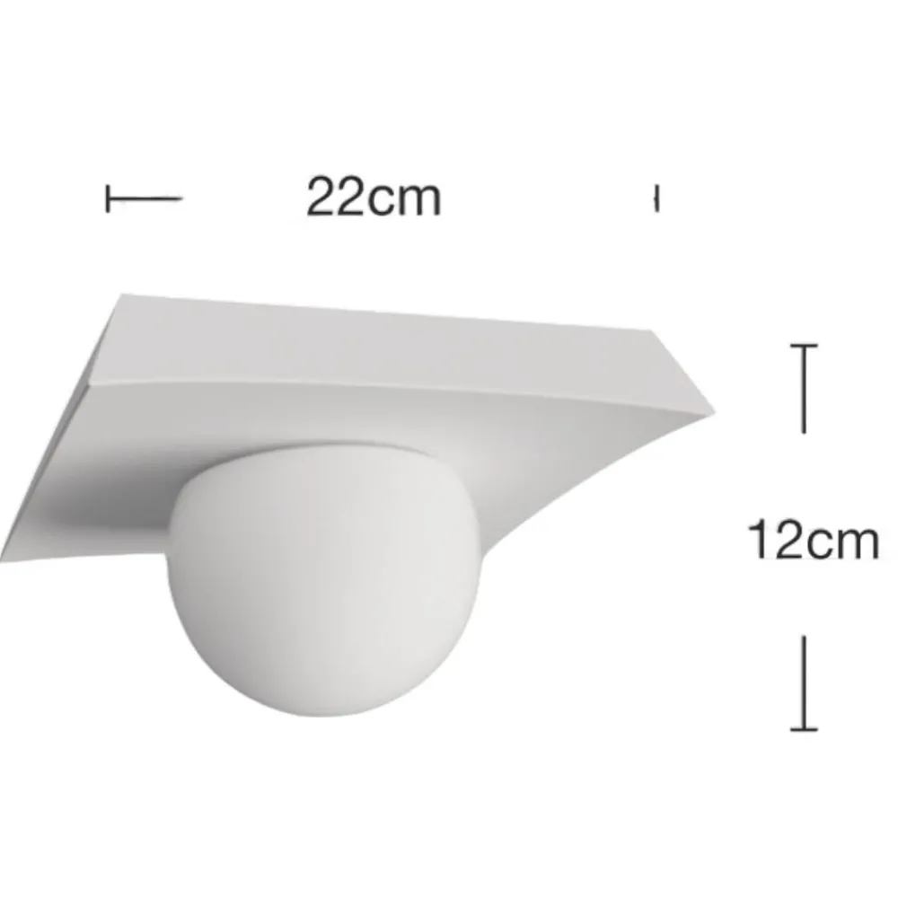 Plafoniere Moderne-Selezionato da Mazzolaluce Plafoniera per cucina in gesso squadrato con sfera di vetro