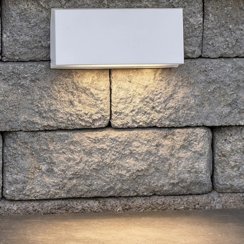 Segnapasso Led-Selezionato da Mazzolaluce Segnapasso bianco led 3,5w 3000k da esterno