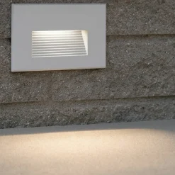 Segnapasso Led-Selezionato da Mazzolaluce Segnapasso da esterno a incasso a parete bianco led 3w 3000k