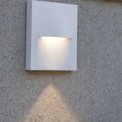 Segnapasso Led-Selezionato da Mazzolaluce Segnapasso da esterno led 3w 3000k quadrato bianco ip65