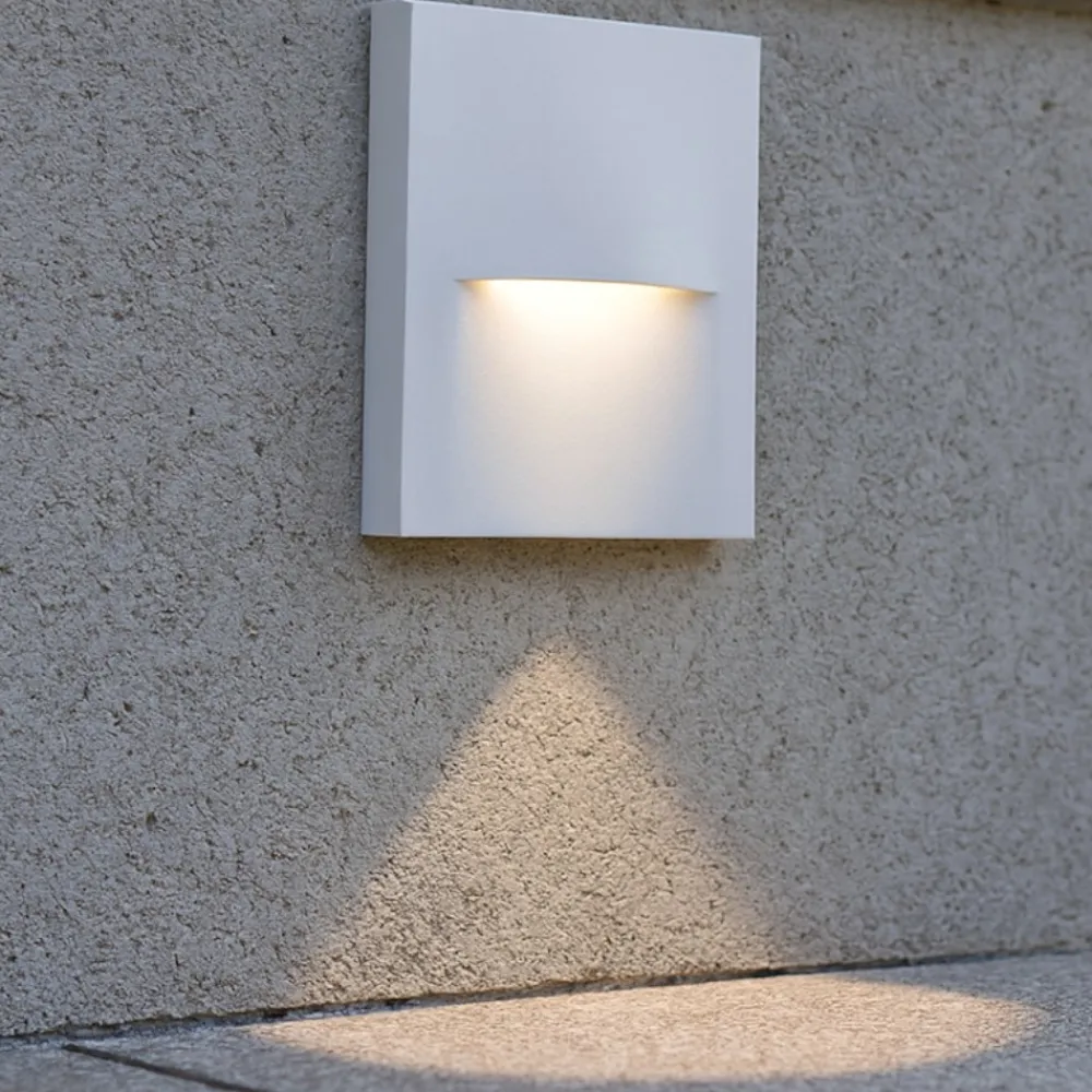 Segnapasso Led-Selezionato da Mazzolaluce Segnapasso da esterno led 3w 3000k quadrato bianco ip65
