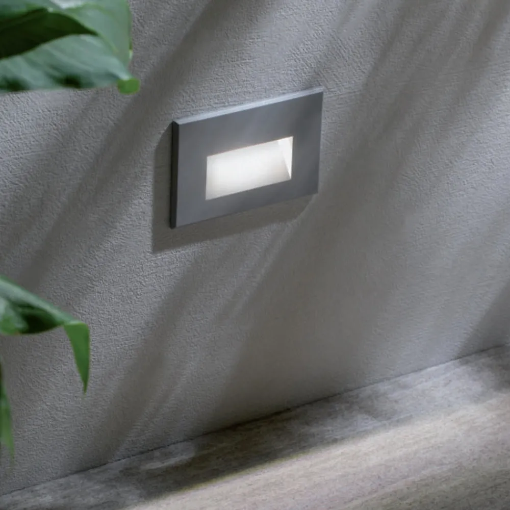 Segnapasso Led-Selezionato da Mazzolaluce Segnapasso da incasso a parete led 3w 4000k da esterno grafite ip65