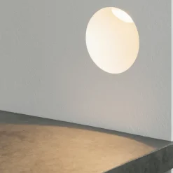 Segnapasso Led-Selezionato da Mazzolaluce Segnapasso di gesso da incasso rotondo per interno