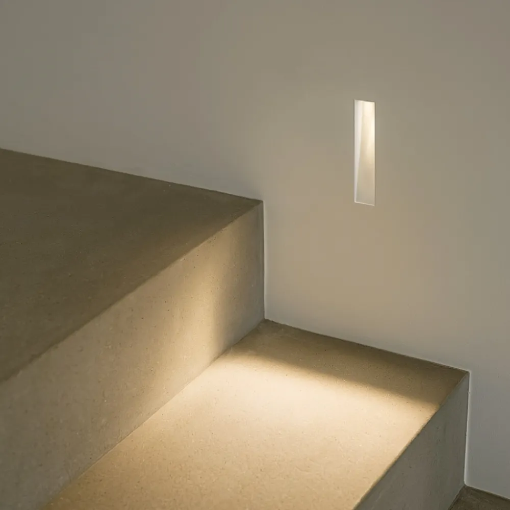 Segnapasso Led-Selezionato da Mazzolaluce Segnapasso faretto di gesso da incasso a scomparsa