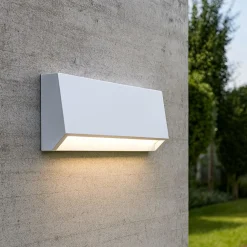 Segnapasso Led-Selezionato da Mazzolaluce Segnapasso led da esterno a parete squadrato bianco 4w 4000k
