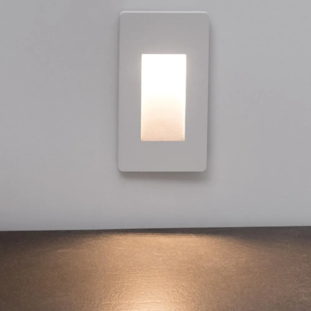 Segnapasso Led-Selezionato da Mazzolaluce Segnapasso led da esterno incasso bianco 1,5w 3000k 220v