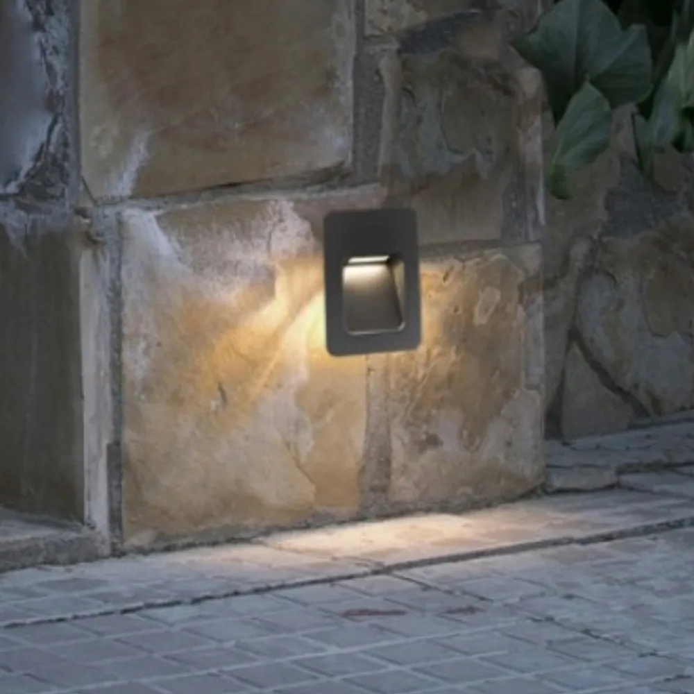 Segnapasso Led-Selezionato da Mazzolaluce Segnapasso led da esterno 3w 3000k a incasso antracite
