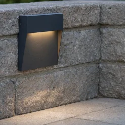 Segnapasso Led-Selezionato da Mazzolaluce Segnapasso led grafite per esterno 3w 3000k ip65