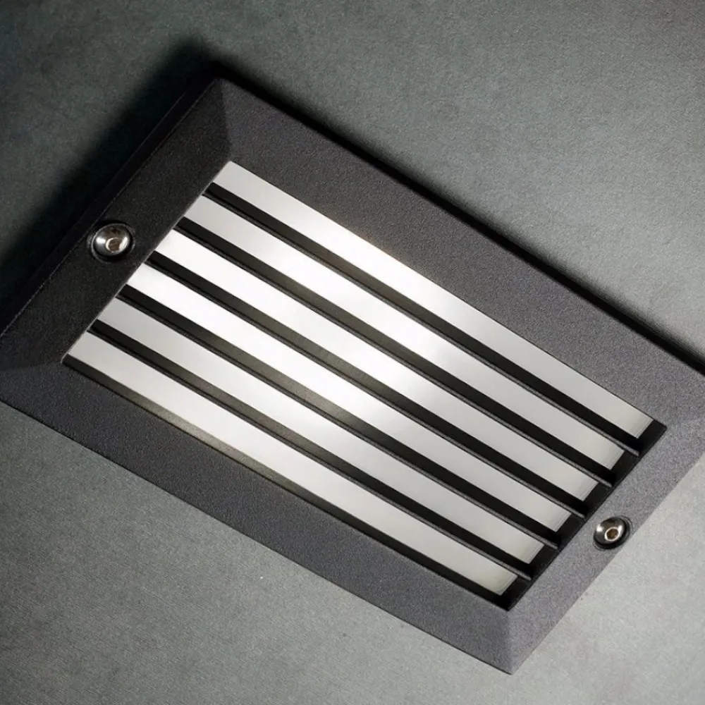 Segnapasso Led-Selezionato da Mazzolaluce Segnapasso led incasso parete per esterno 10w 3000k ip54 nero