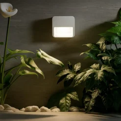 Segnapasso Led-Selezionato da Mazzolaluce Segnapasso led per esterno bianco quadrato led 6w 4000k ip65
