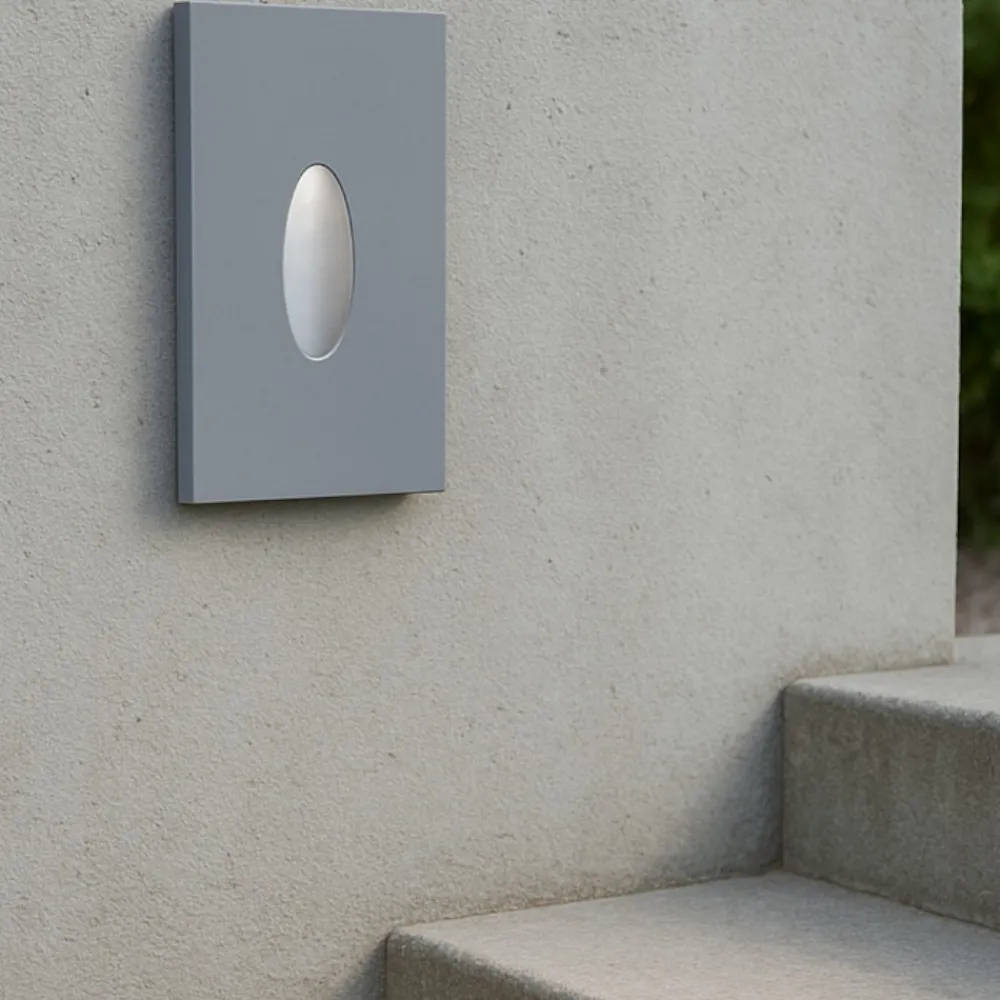 Segnapasso Led-Selezionato da Mazzolaluce Segnapasso led per esterno da incasso a parete grigio 3w 4000k