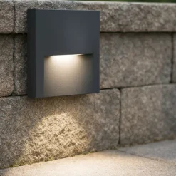 Segnapasso Led-Selezionato da Mazzolaluce Segnapasso led per esterno led 3w 4000k da parete grafite ip65