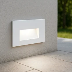 Segnapasso Led-Selezionato da Mazzolaluce Segnapasso led per esterno rettangolare bianco ip65