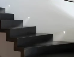 Segnapasso Led-Selezionato da Mazzolaluce Segnapasso led 2w 3000k moderno da incasso in gesso cristaly bianco