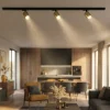 Illuminazione A Binario-Selezionato da Mazzolaluce Sistema a binario 100cm monofase led 3 spot orientabili nero oro