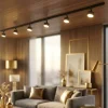 Illuminazione A Binario-Selezionato da Mazzolaluce Sistema binario 200cm nero monofase con 6 spot gx53 orientabili