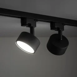 Illuminazione A Binario-Selezionato da Mazzolaluce Sistema binario trifase 100cm nero con faretti gx53 orientabili
