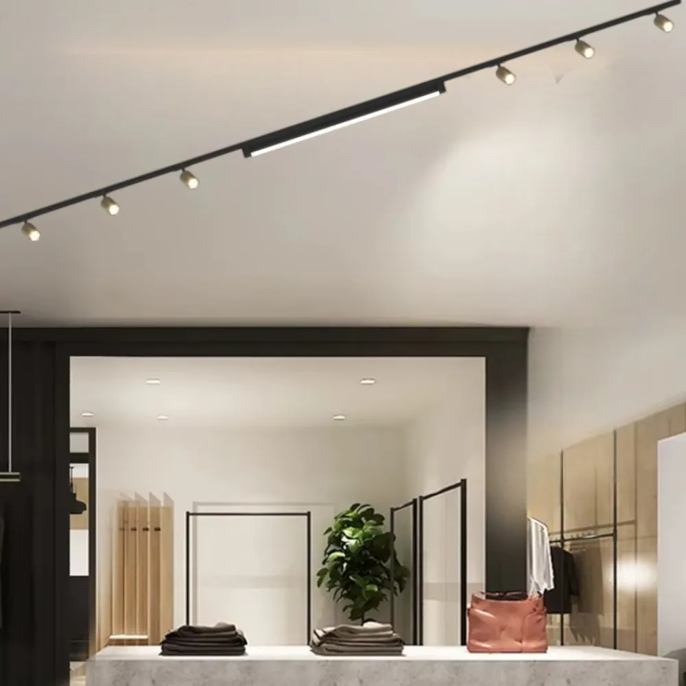 Illuminazione A Binario-Selezionato da Mazzolaluce Sistema illuminazione a binario 300cm nero oro led 40w 3000k
