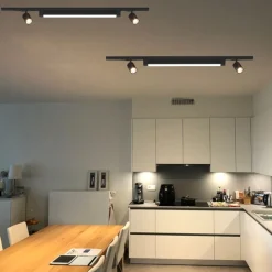 Illuminazione A Binario-Selezionato da Mazzolaluce Sistema luci a binario binario led modulo nero 28w 3000k con spot orientabili