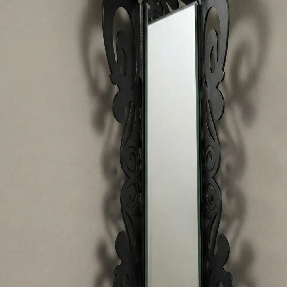 Specchi Da Parete-Selezionato da Mazzolaluce Specchio da parete design classico nero 80x100 per ingresso