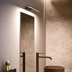 Applique Da Bagno-Linea Light Straight applique specchio da bagno nero ip40 led 2700k