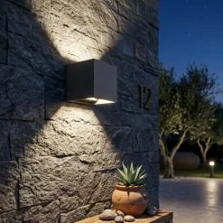 Applique Da Esterno-Top Light perth nera applique da esterno cubo led orientabile cct ip65