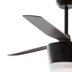 Ventilatori Da Soffitto-Selezionato da Mazzolaluce Ventilatore con luce da soffitto nero a pale con telecomando