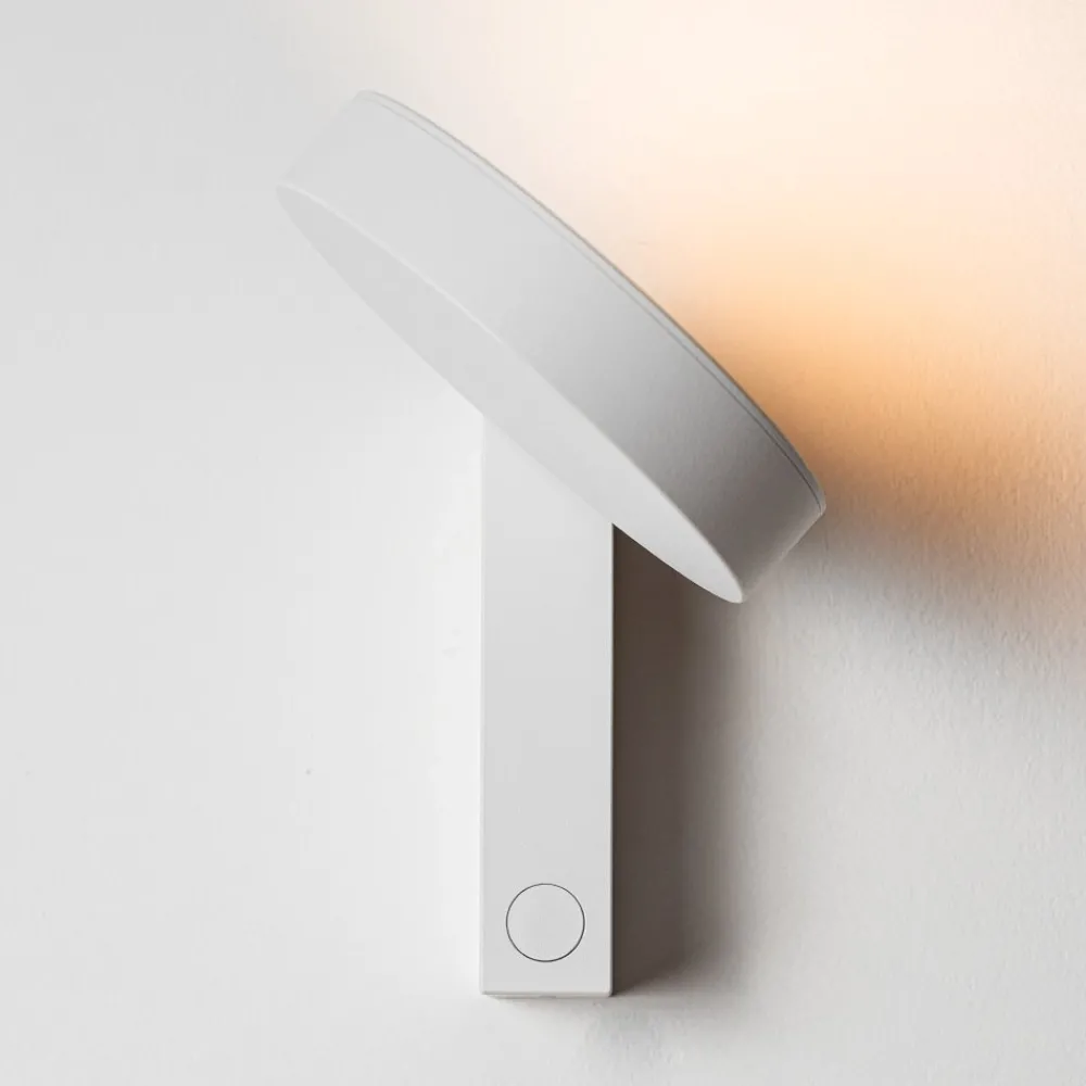 Applique Camera Da Letto-Vivida International Vivida noxis applique da comodino orientabile bianca led dimmerabile presa usb